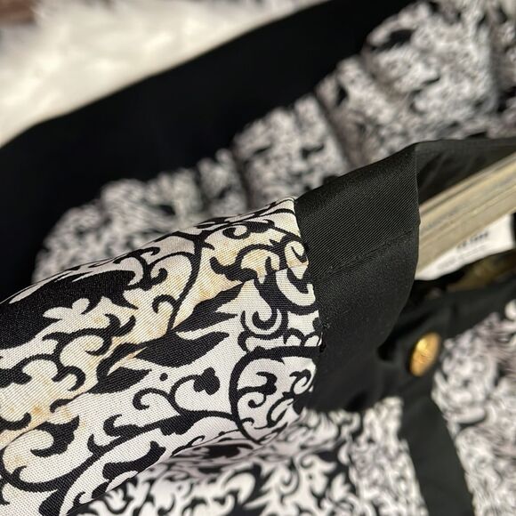 Evanna Petite Skirt Set , Size 10, Black and White Floral Print - Picture 10 of 12